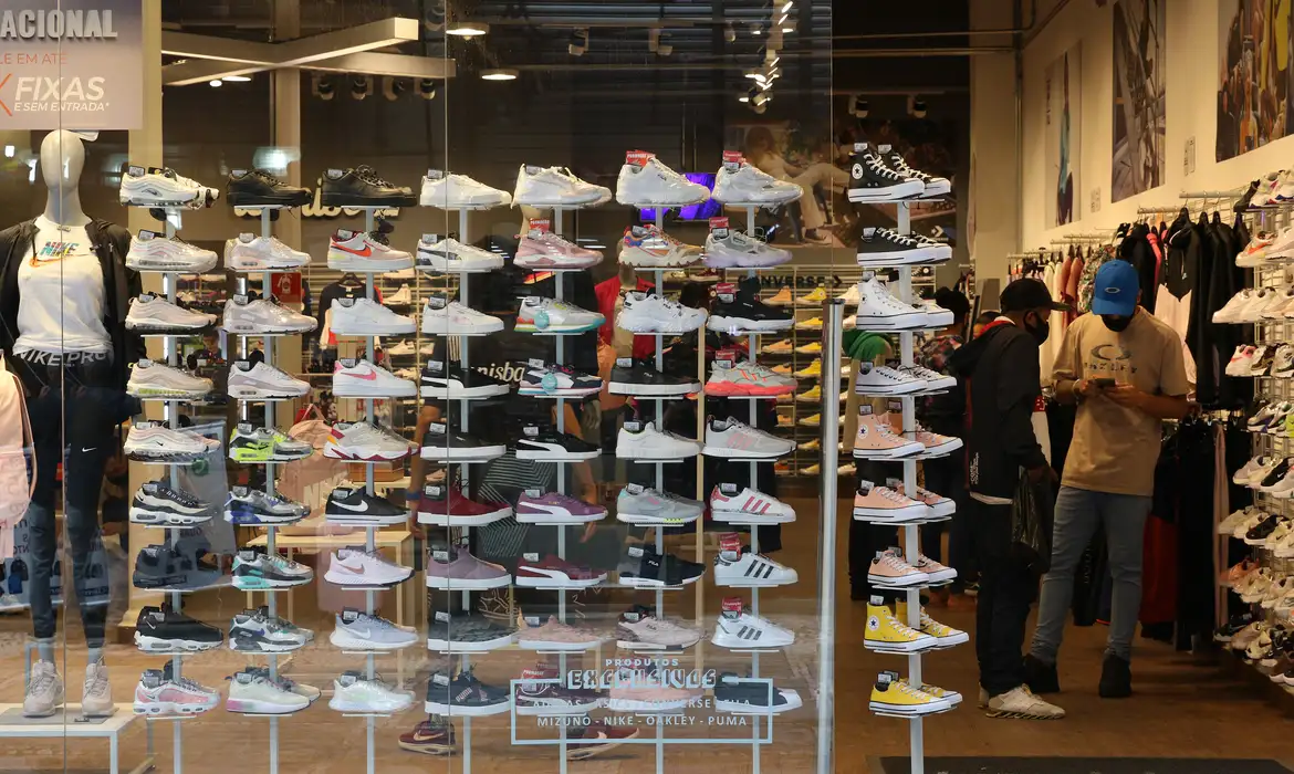 OAB Barro Preto - Planalto rejeita texto na Câmara que mantém escala 6×1