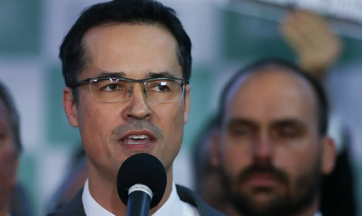 OAB Barro Preto - Deltan paga indenização a Lula por PowerPoint da Lava Jato