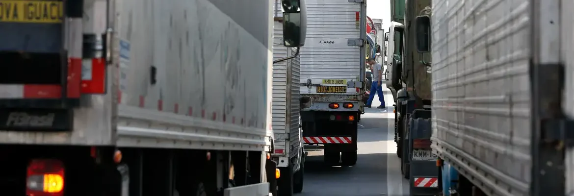 CMN regulamenta linha de R$ 6 bi para financiamento de caminhões