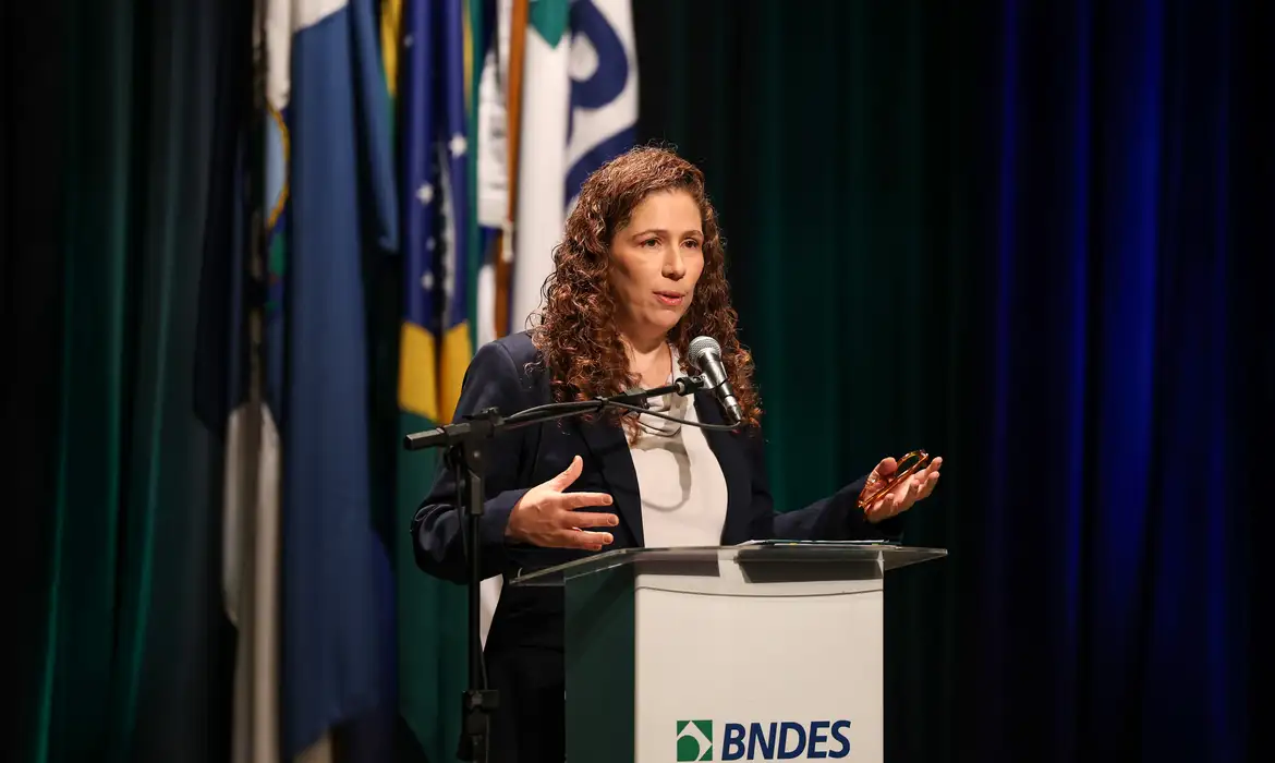 OAB Barro Preto - “Estatais não são peso, são patrimônio”, defende ministra da Gestão