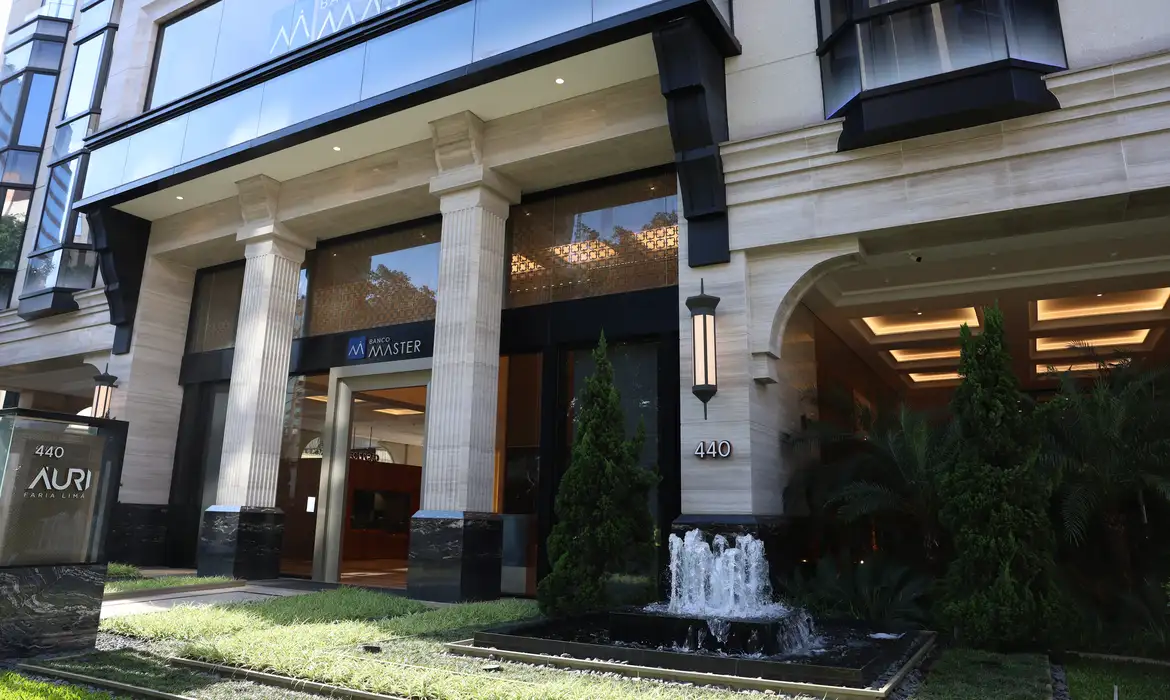 OAB Barro Preto - Toffoli envia material apreendido no caso Master para análise da PGR