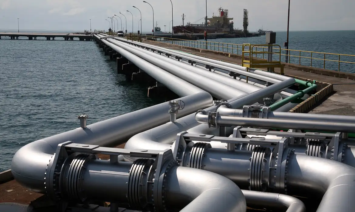 OAB Barro Preto - Transpetro registra aumento de furtos em dutos, após 6 anos de queda