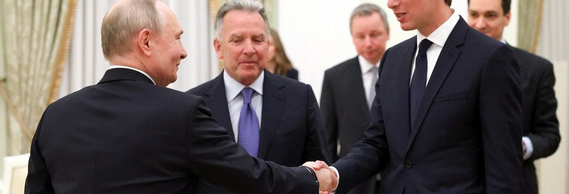 Ucrânia, Rússia e EUA vão juntos, pela 1ª vez, à mesa de negociações