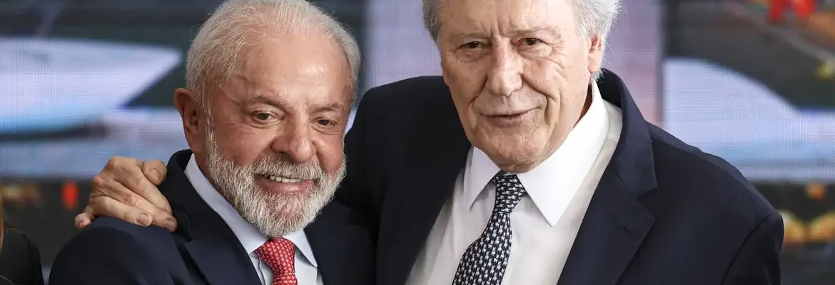 Lewandowski diz que crimes contra o Estado são impassíveis de anistia