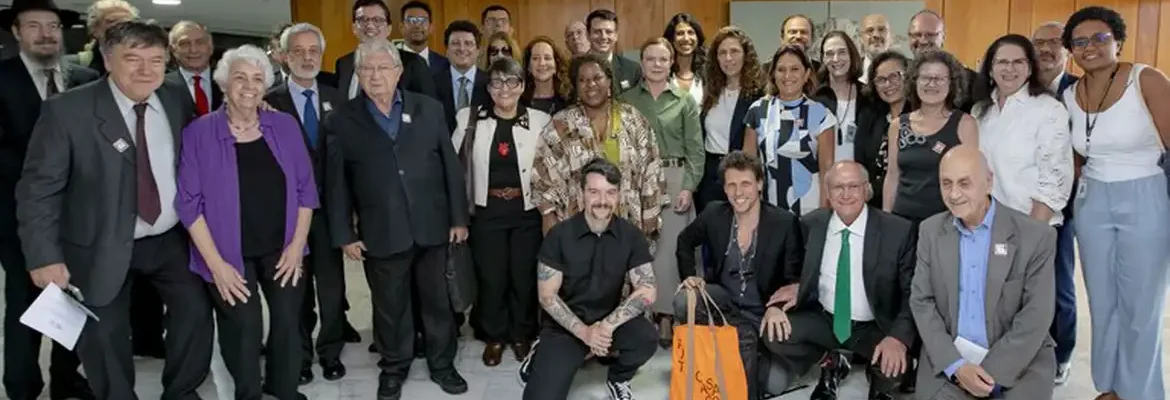 Governo debate combate ao antissemitismo com foco na educação