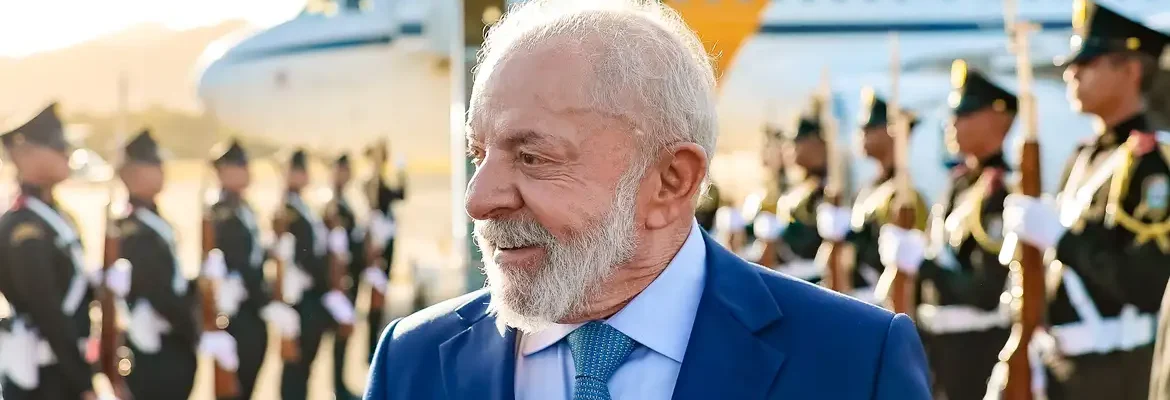 Lula fará cirurgia de catarata no olho esquerdo na sexta-feira