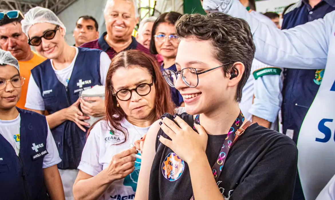 OAB Barro Preto - Cidades do CE e MG iniciam vacinação contra dengue com dose única