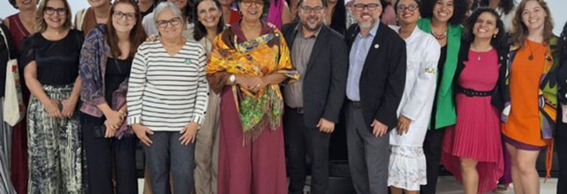 Governo reforça SUS com 760 profissionais em enfermagem obstetrícia