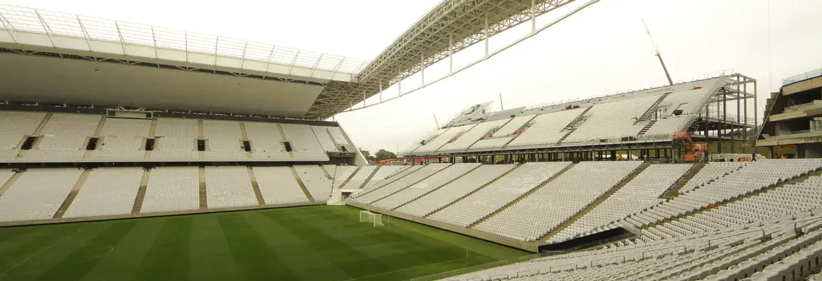 Torcedor é morto por veículo da PM no estádio do Corinthians
