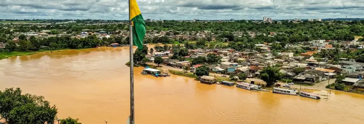 Rio Acre supera cota de inundação em Rio Branco, mas deve baixar