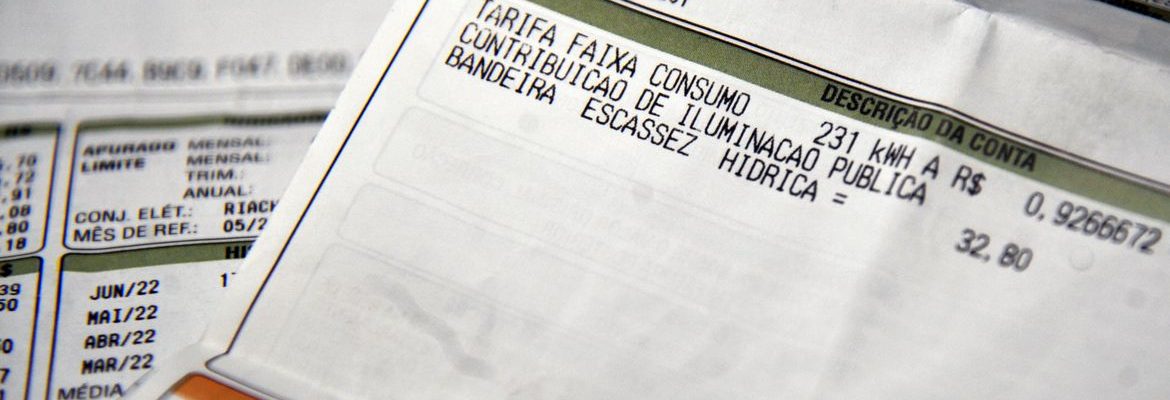 Aneel divulga calendário para anúncio de bandeiras tarifárias em 2026