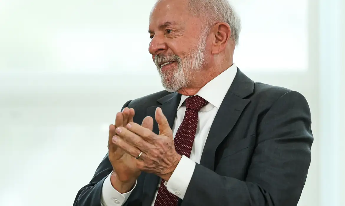 OAB Barro Preto - Lula vai ao Panamá participar do Fórum Econômico da AL e Caribe