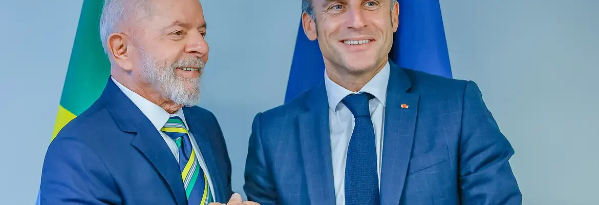 Em telefonema, Lula e Macron conversam sobre Conselho da Paz de Trump