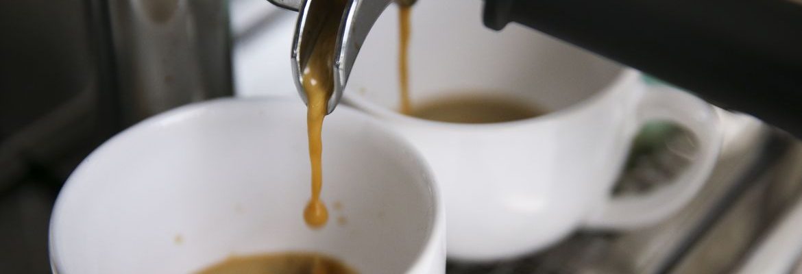 Preços altos derrubam consumo de café no Brasil em 2025