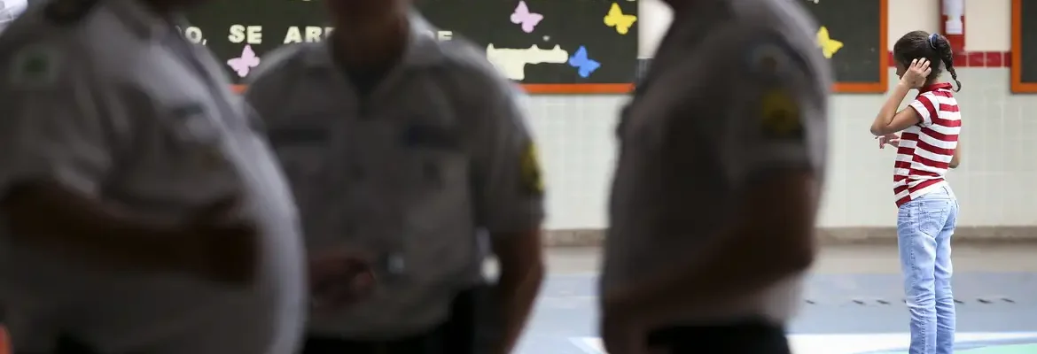 PGR dá aval a escolas cívico-militares paulistas, mas não a pagamentos