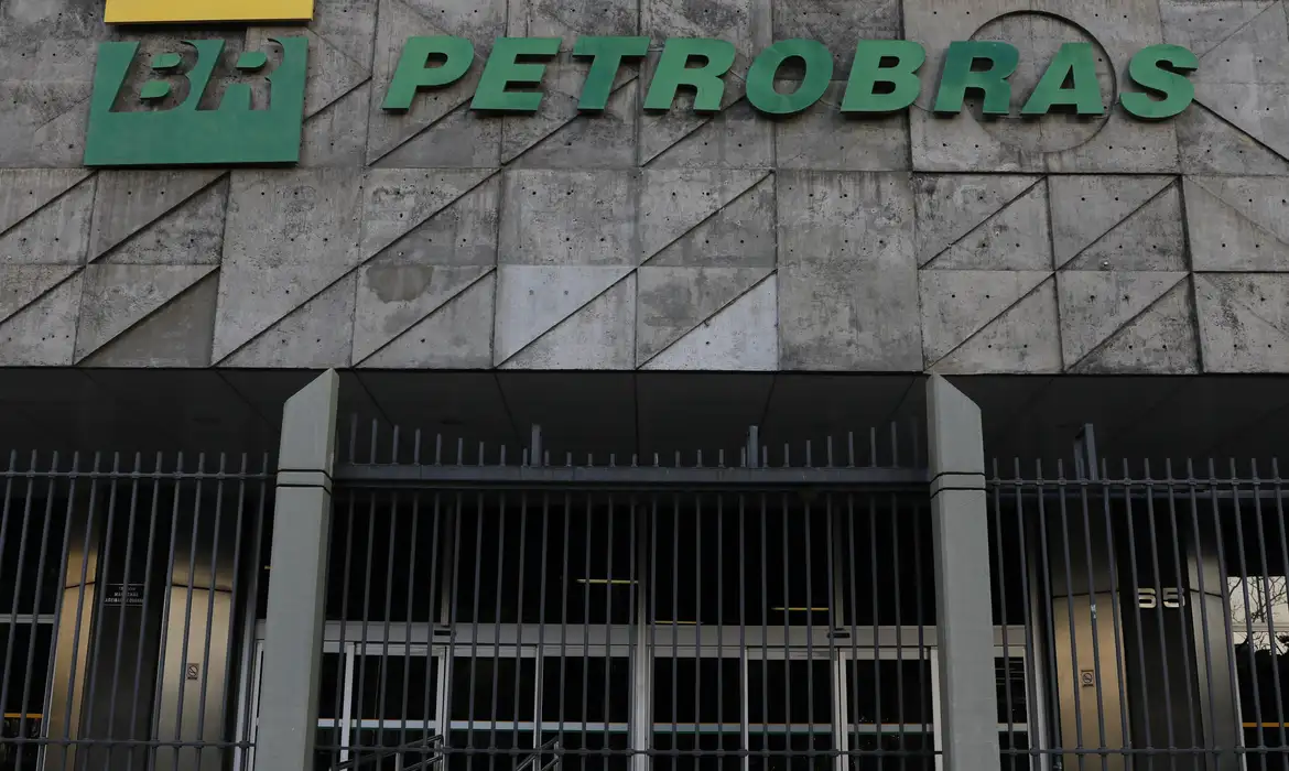 OAB Barro Preto - Petrobras reduz em 7,8% preço de venda do gás natural a distribuidoras