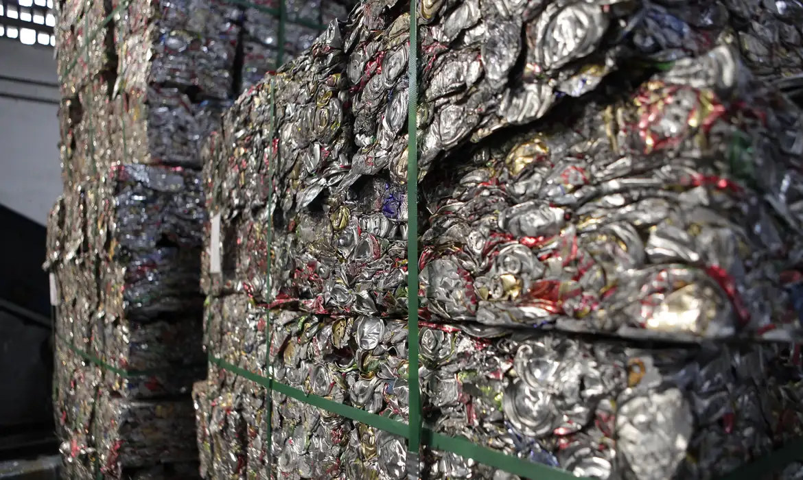 OAB Barro Preto - Fazenda desmente aumento de carga tributária sobre setor de reciclagem