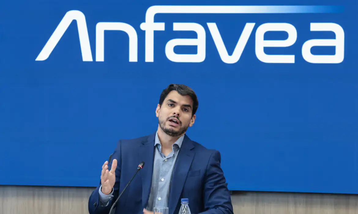 OAB Barro Preto - Anfavea projeta crescimento de 3,7% na produção de veículos para 2026