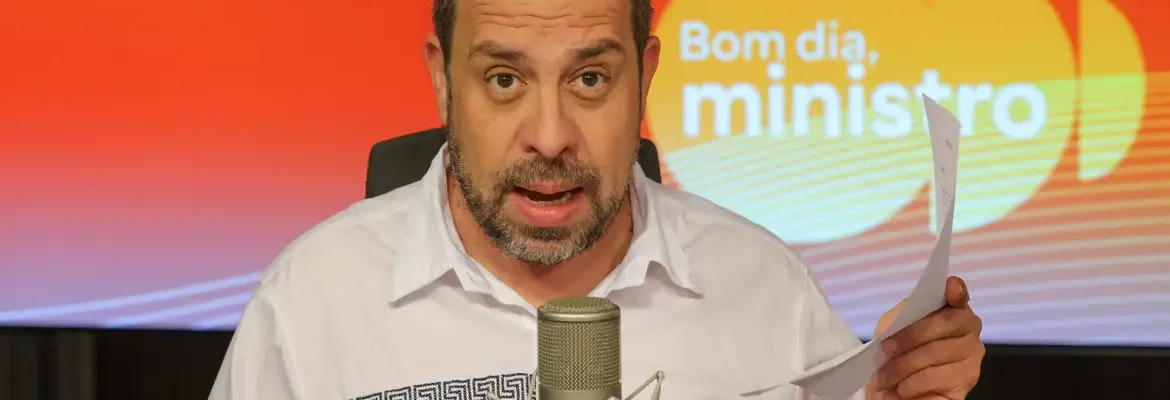 Fim da escala 6×1 deve aumentar produtividade, diz Boulos