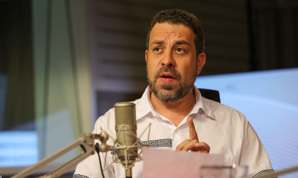 OAB Barro Preto - Boulos acredita que fim da escala 6×1 pode ser aprovado neste semestre