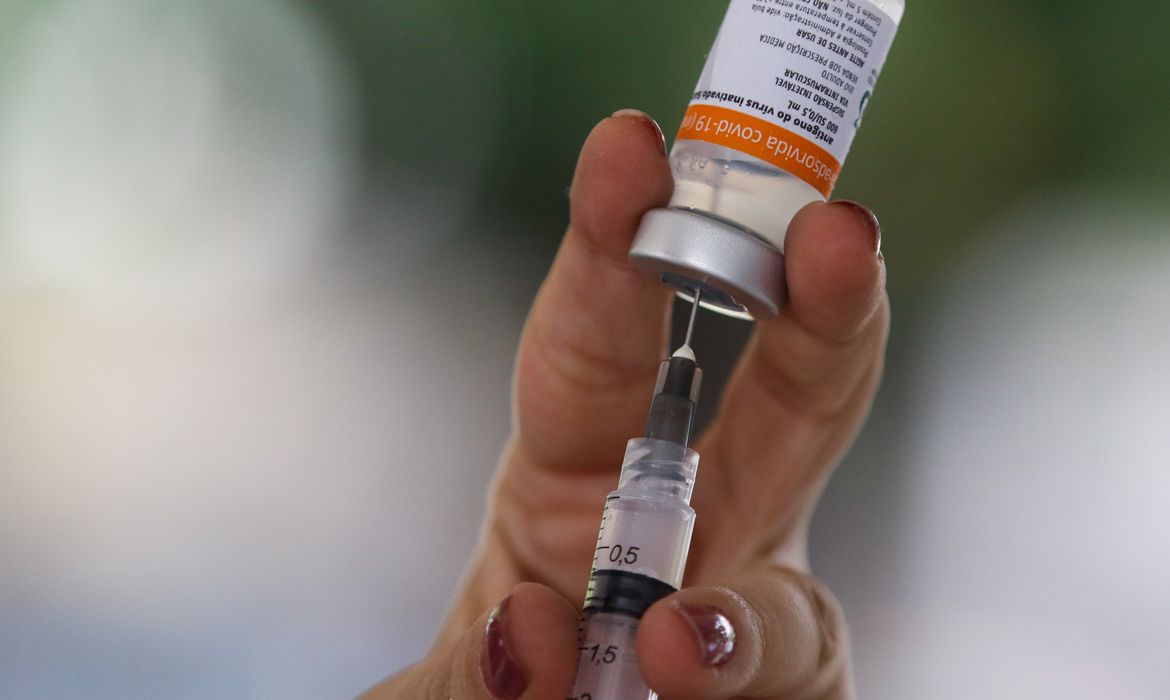 OAB Barro Preto - Há 5 anos, Brasil aplicava primeiras doses de vacina contra a covid-19