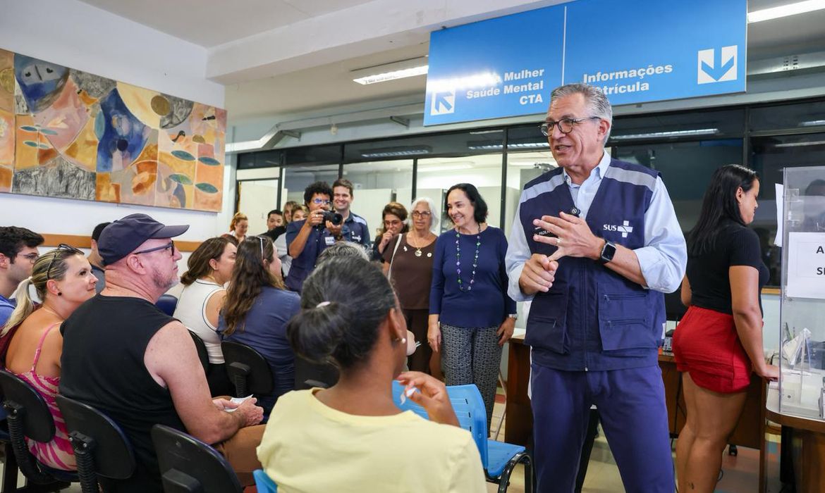 OAB Barro Preto - SUS vai vacinar profissionais de saúde contra dengue em fevereiro