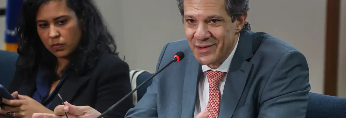 Haddad pede que Congresso enfrente problema dos supersalários