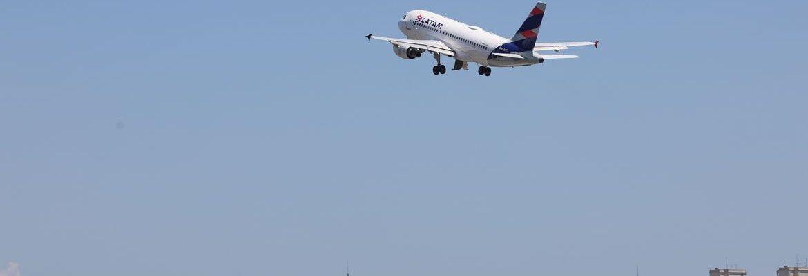 Greve na Argentina provoca alteração nos voos da Latam