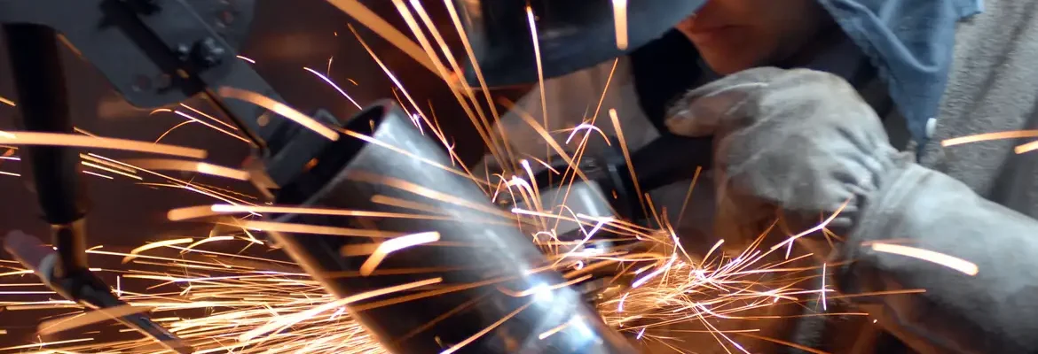 CNI: faturamento da indústria fica estagnado em 2025