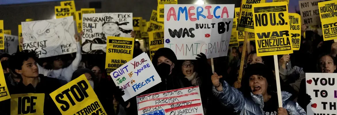 Desordem mundial de Trump: ONG alerta para autoritarismo em 100 países