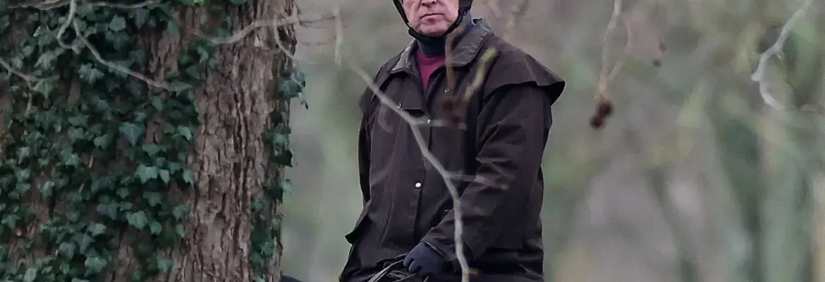 Caso Epstein: ex-príncipe Andrew é detido por suspeitas de má conduta