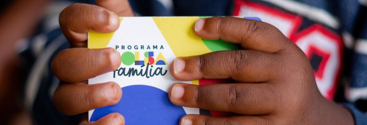 Caixa paga Bolsa Família a beneficiários com NIS de final 3