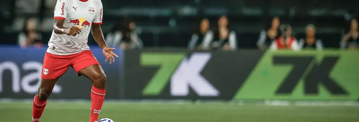 Jogador do Bragantino pede desculpas após fala machista contra árbitra