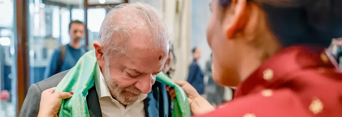 Lula chega à Índia e primeiro compromisso é cúpula sobre IA
