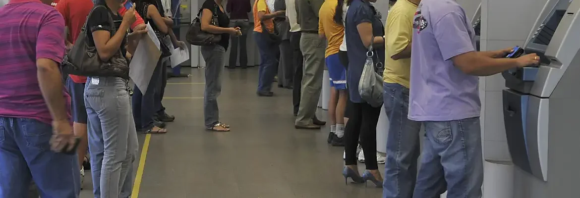 Veja como checar dados oficiais sobre a saúde financeira do seu banco