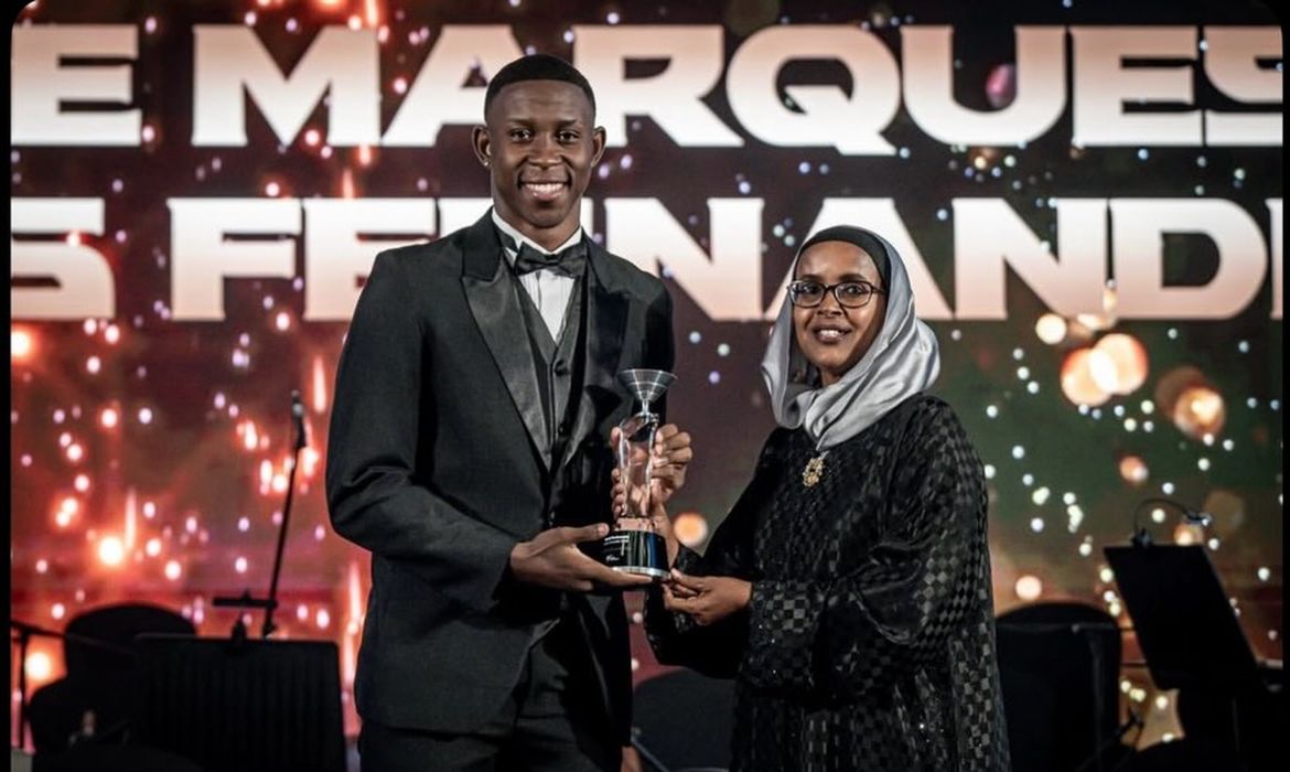 OAB Barro Preto - Henrique Marques é eleito o melhor do mundo no taekwondo em 2025