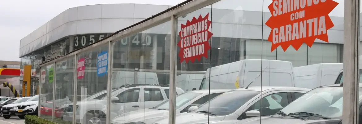 Produção e venda de veículos caem em janeiro, aponta Anfavea