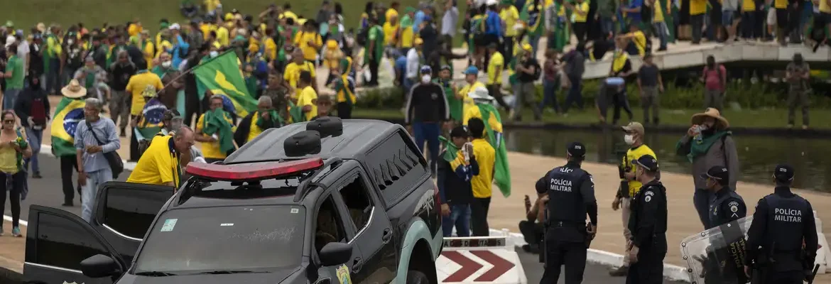 PGR é contra pedido de general para receber visita íntima na prisão