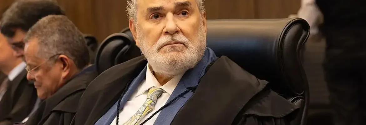 Desembargador vai assumir vaga de ministro afastado pelo STJ