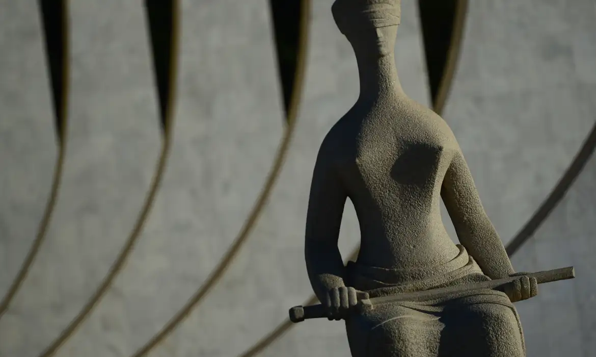 OAB Barro Preto - STF forma maioria contra aposentadoria especial a vigilantes