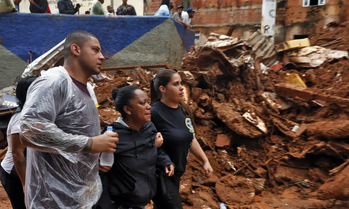 OAB Barro Preto - Moradores relatam desespero após mortes em Juiz de Fora
