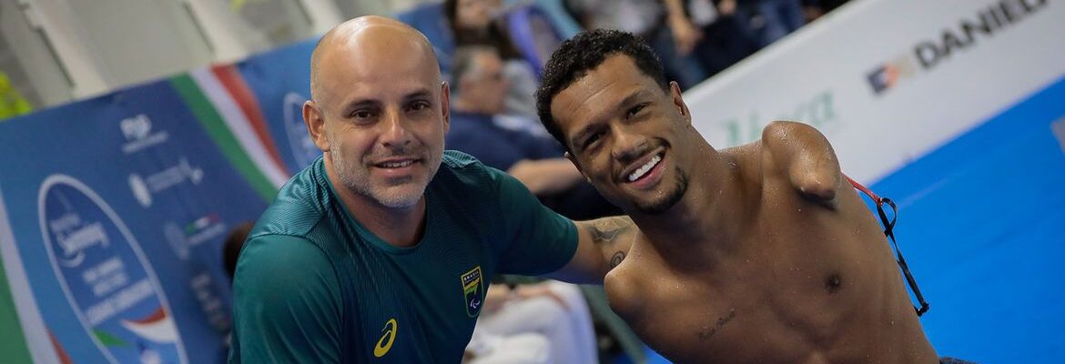 Gabrielzinho lidera natação paralímpica do Brasil no circuito mundial