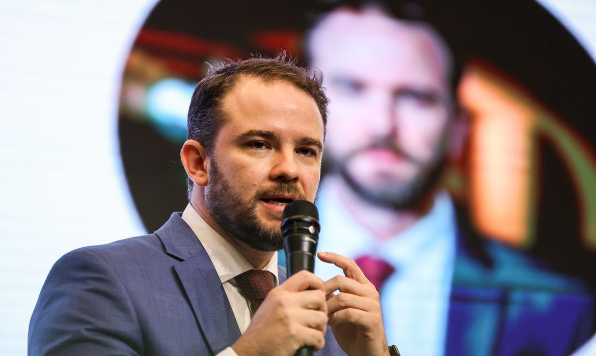 OAB Barro Preto - Durigan diz ter medidas alternativas se ICMS do diesel não avançar