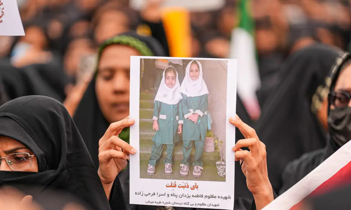 OAB Barro Preto - Ataque a escola de meninas no Irã expõe horrores da guerra