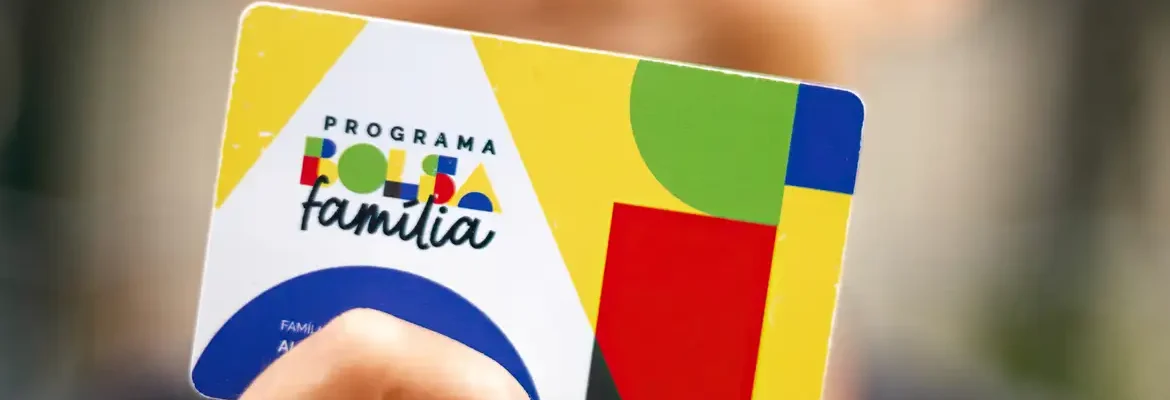 Caixa começa a pagar Bolsa Família de março
