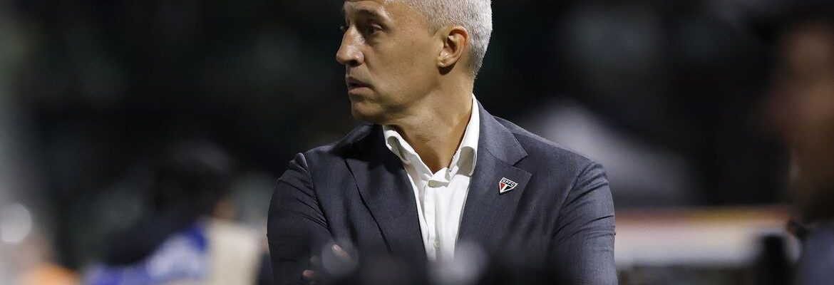 São Paulo anuncia demissão do técnico Hernán Crespo