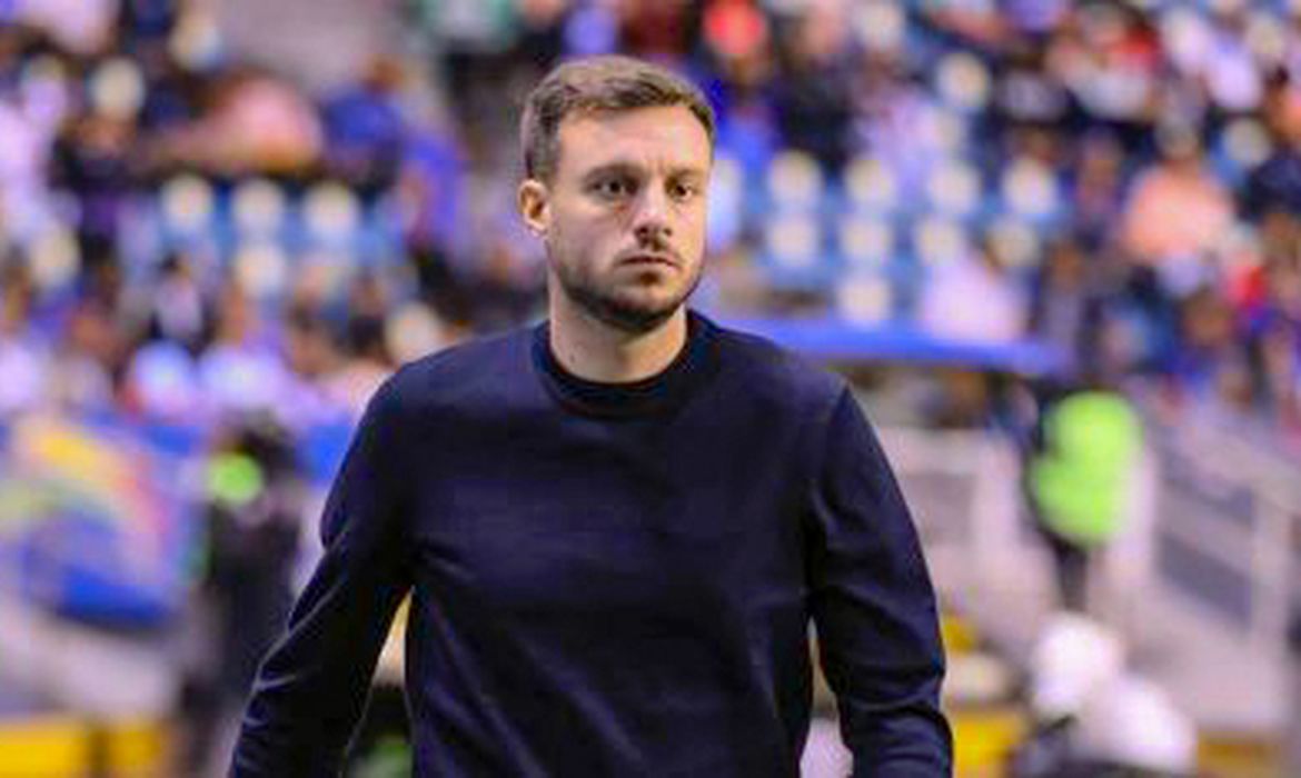 OAB Barro Preto - Botafogo demite técnico Martín Anselmi