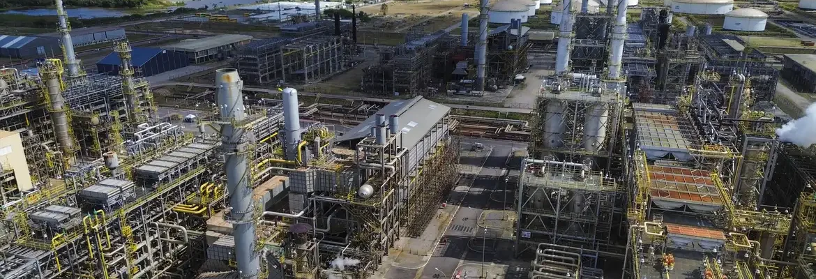 Petrobras reajusta preço do diesel em R$ 0,38 por litro