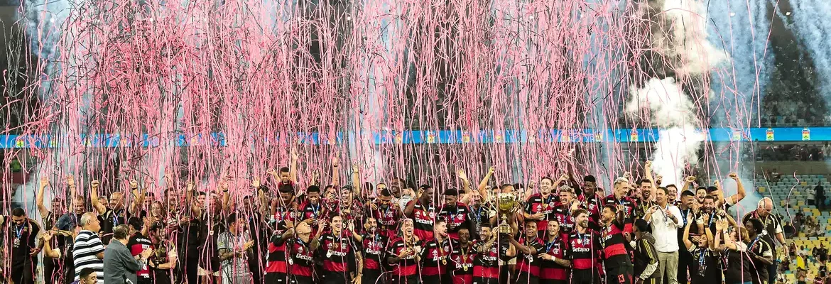 Flamengo vence Fluminense nos pênaltis e fatura tricampeonato carioca