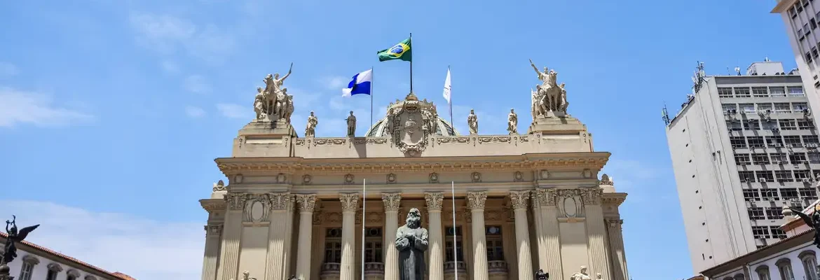 Ferros-velhos poderão ser fechados se venderem fios de cobre roubados